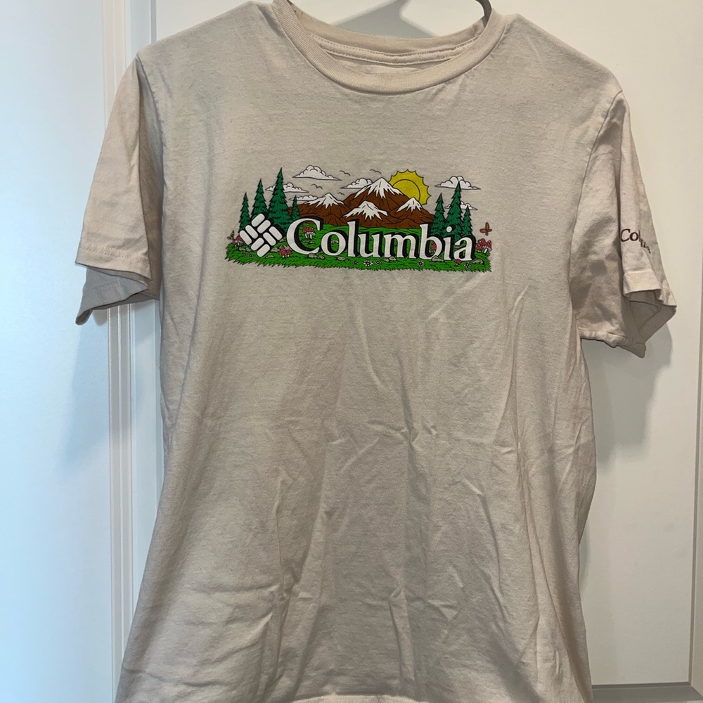 Mens Columbia tshirt